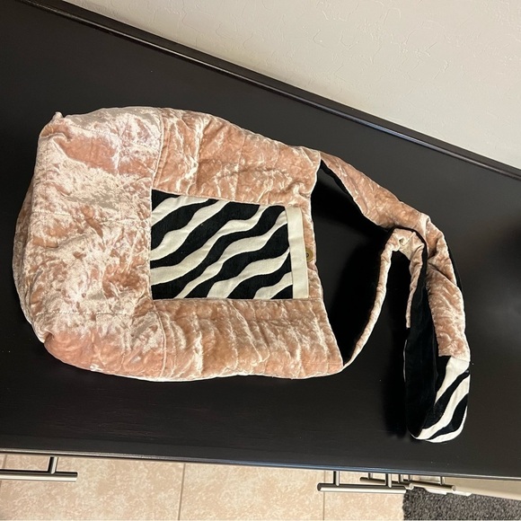 Velour Double sided crossbody Bag, boho chic,zebra print, lace accent - Picture 14 of 15
